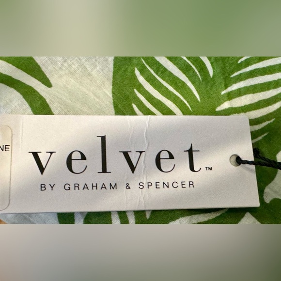 Velvet by Graham and Spencer NWT Sz M Juliana Skirt in Green Floral - Picture 8 of 8